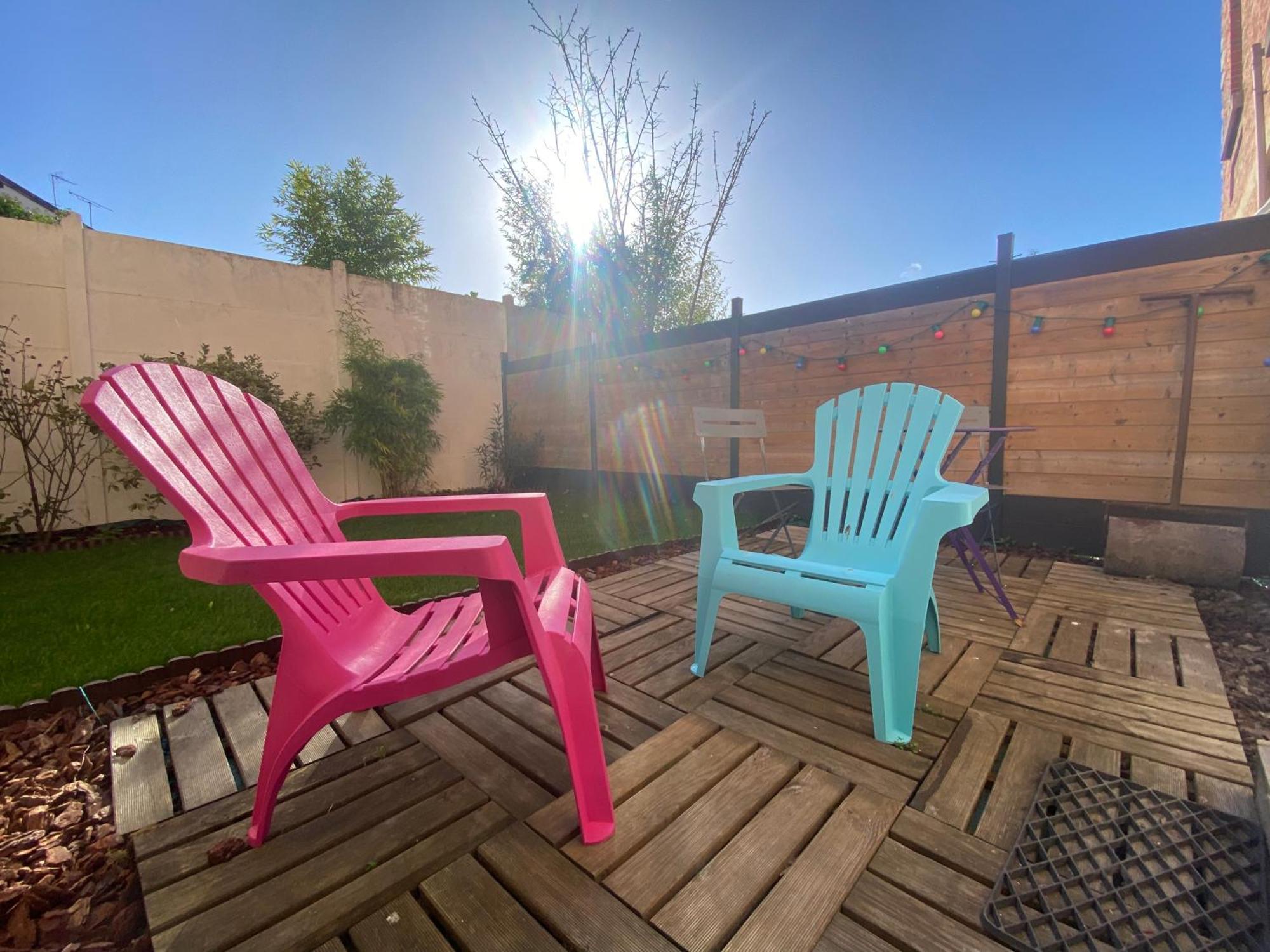Au Cosy Garden Apartment Reims Bagian luar foto
